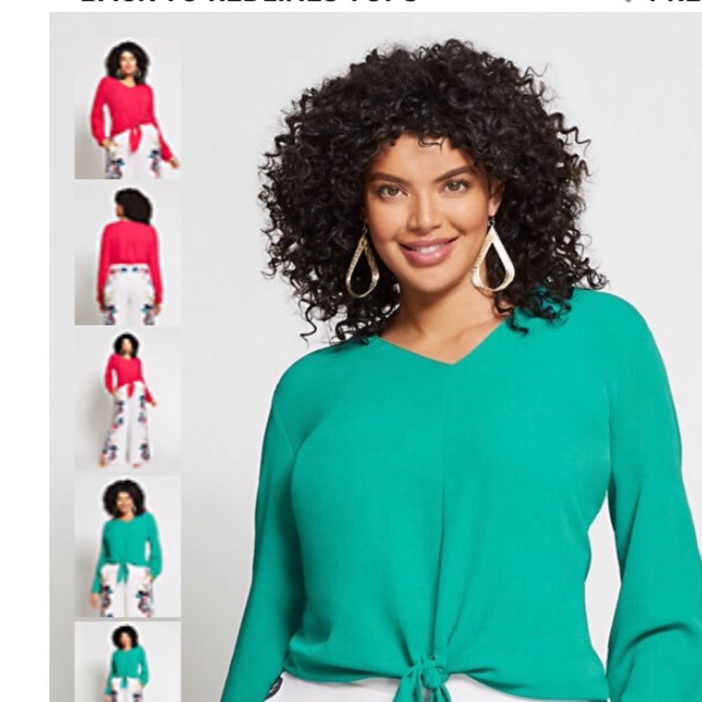 NWT💋 PLUS V-NECK TIE-FRONT BLOUSE